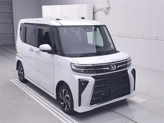 DAIHATSU TANTO 2024