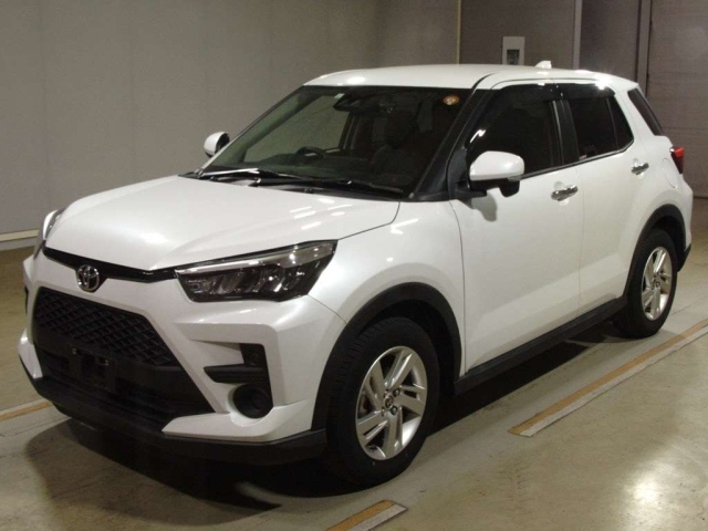 Фотография TOYOTA RAIZE